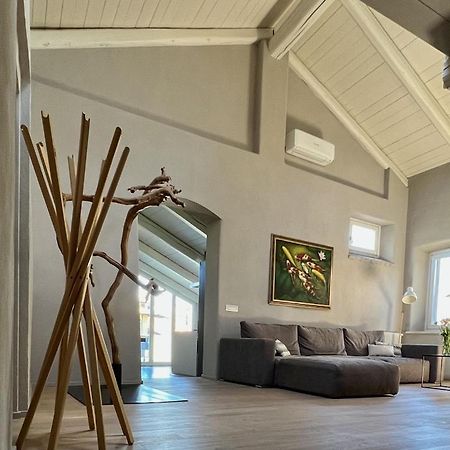Luxury Langhe Loft Apartment La Morra Bagian luar foto
