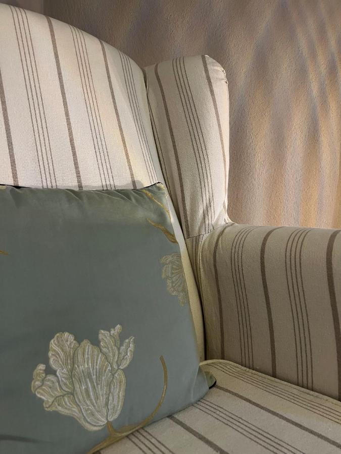 Luxury Langhe Loft Apartment La Morra Bagian luar foto