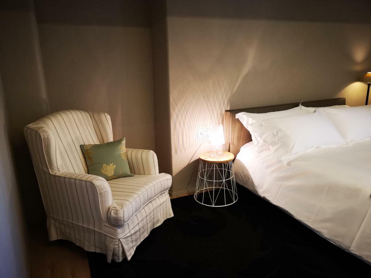 Luxury Langhe Loft Apartment La Morra Bagian luar foto